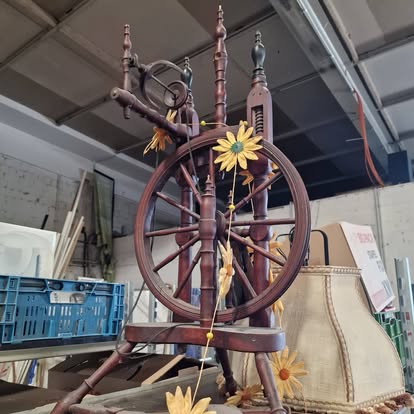 Historisches Spinnrad – Fundstück der Woche im Recyclingkaufhaus Heidelberg